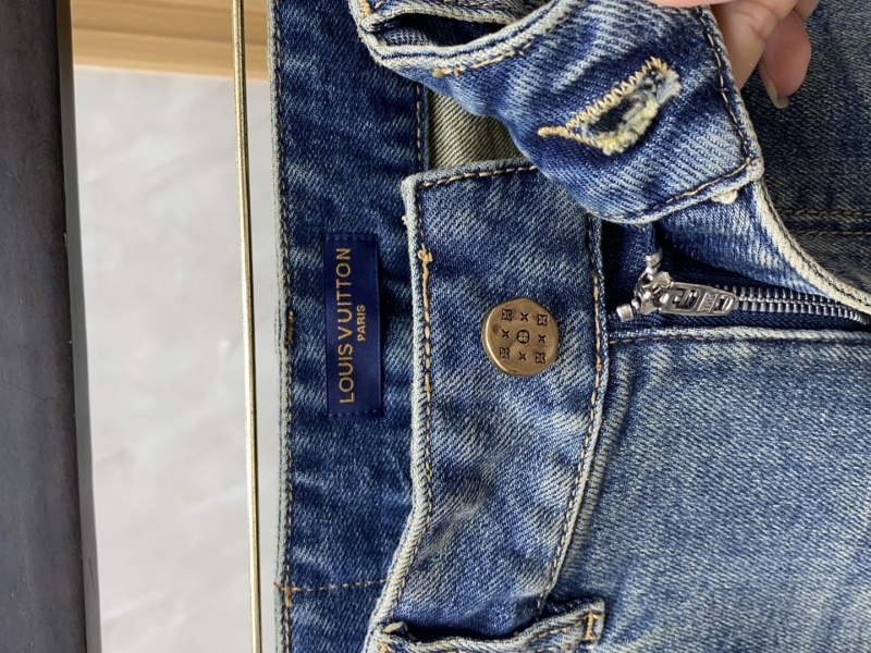 l0vis Vvtt0n jeans